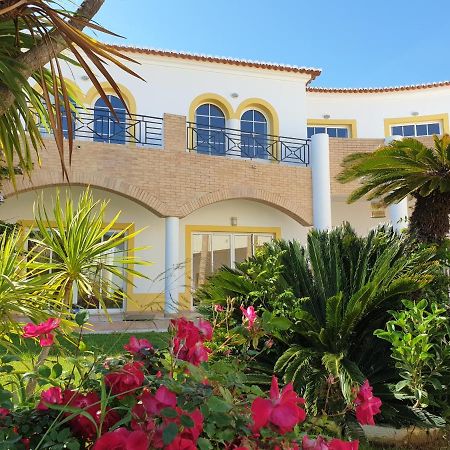 Club House Cvl Hotel Praia Da Luz Luaran gambar