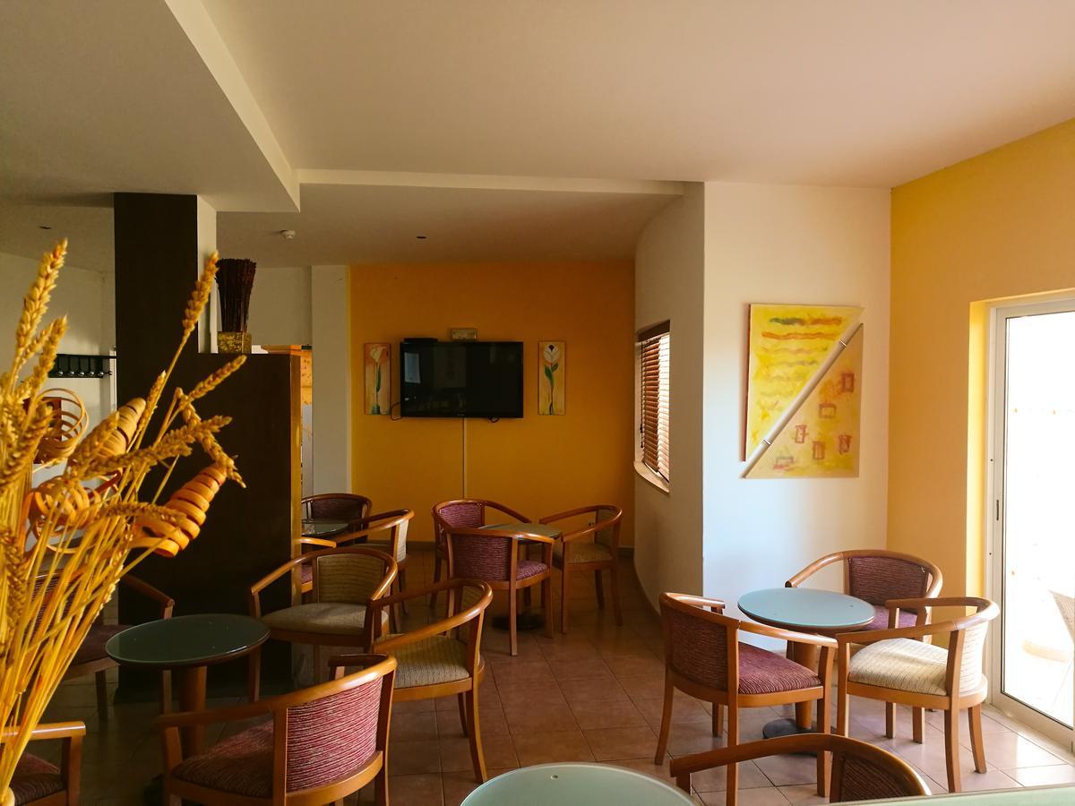 Club House Cvl Hotel Praia Da Luz Luaran gambar