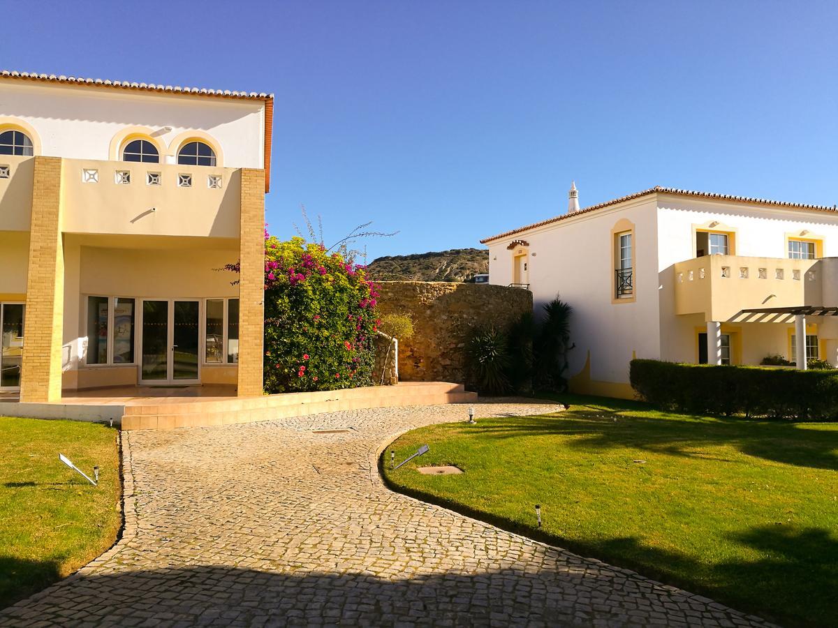 Club House Cvl Hotel Praia Da Luz Luaran gambar
